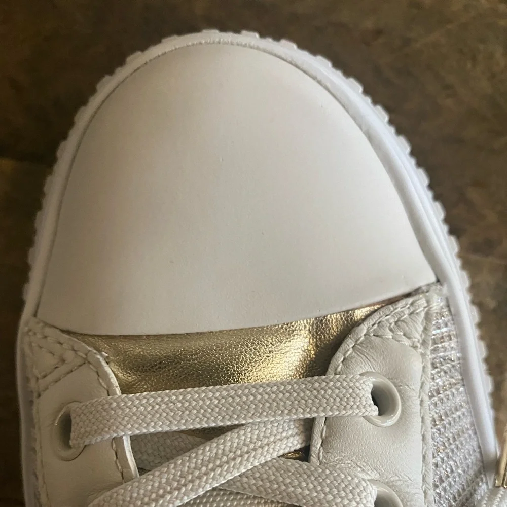 Brand New Michael Kors Sneakers Size 7 1/2 - Picture 5 of 8